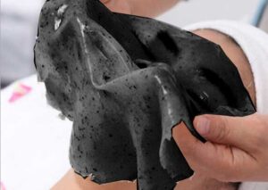 Charcoal Algae Peel-Off Mould Mask